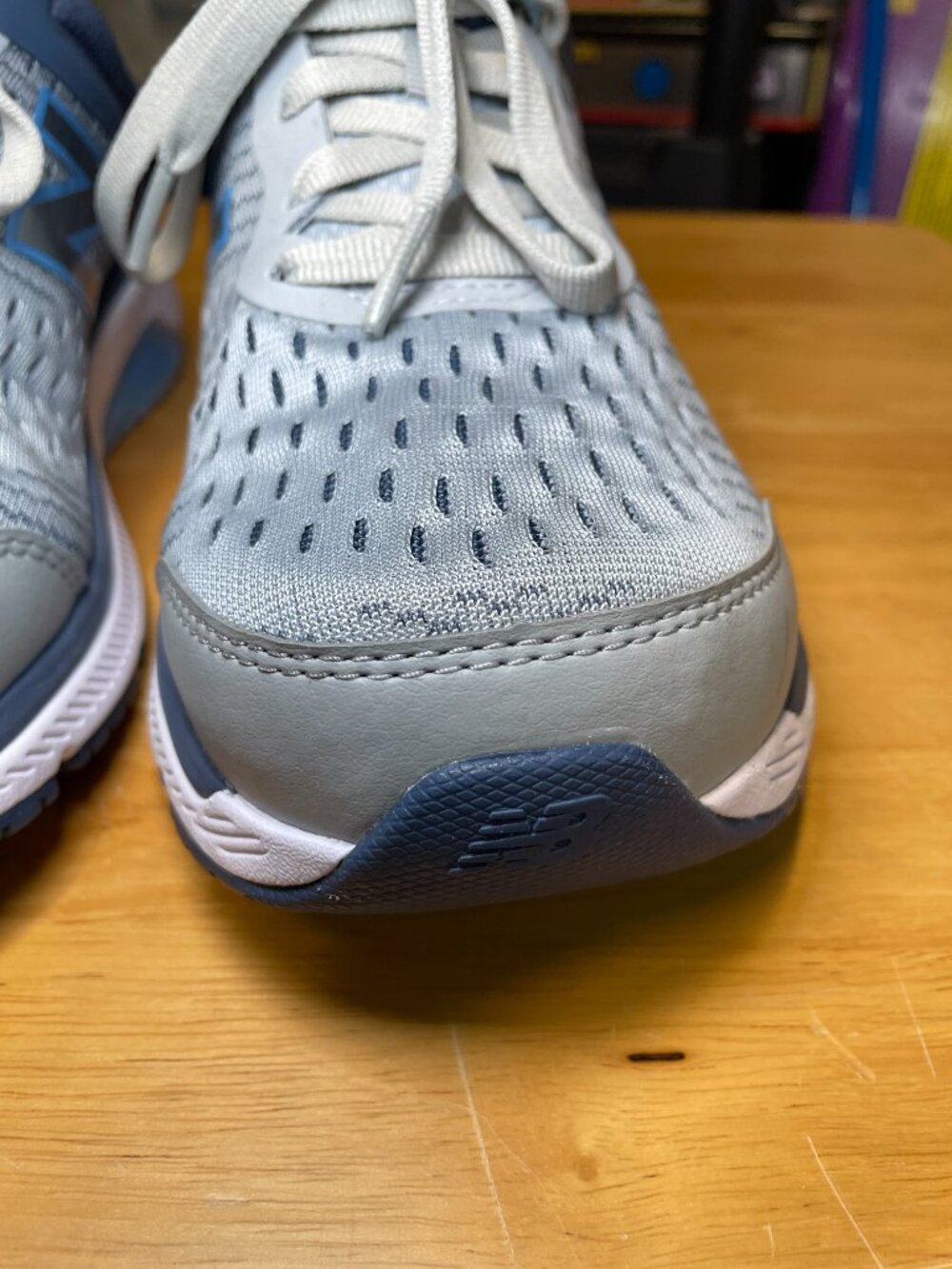 New Balance 847v4 Walking Shoes Sneakers Womens Size 9 D Light Aluminum WW847LG4 - Picture 7 of 15